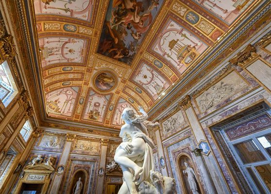 Skulptur der Entführung der Proserpina in der Galleria Borghese, Rom